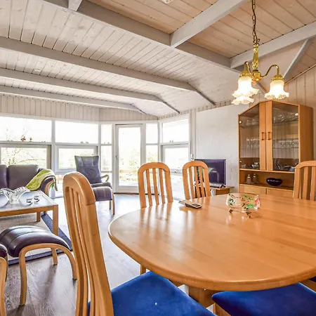 Amazing Home In Borkop With Sauna בית נופש *